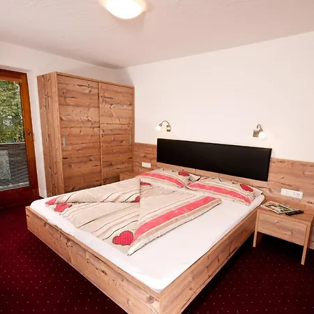 Appartements Wasserfaelle Mayrhofen Exterior photo